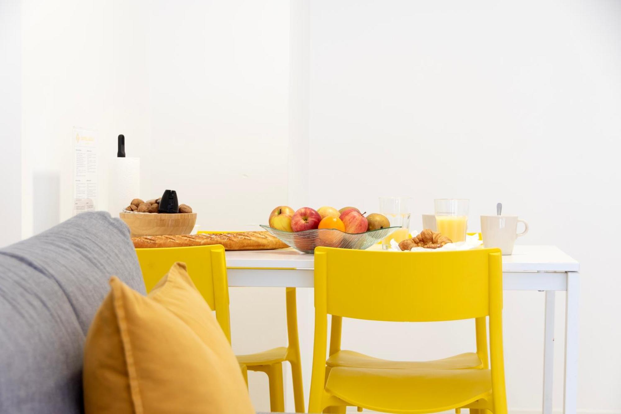 Castell Beach Aparthotel Castelldefels Buitenkant foto